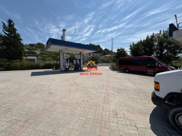 Vlore, shitet ambjent biznesi Kati 0, 646 m² 400.000 € (Rruga Demokracia)