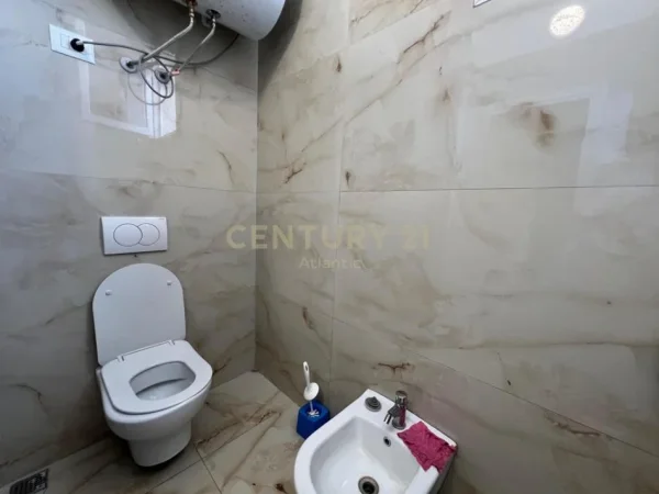 Durres, shitet apartament 1+1 Kati 1, 62 m² 80.000 € (Spitali Lagjia nr.8)