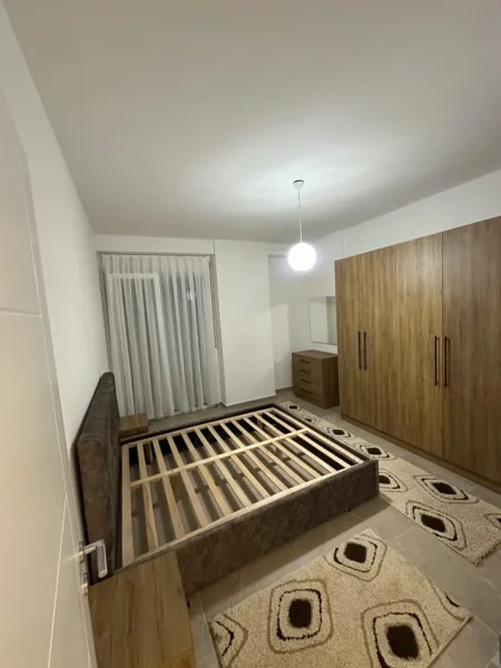 Tirane, jepet me qera apartament 1+1 Kati 9, 65 m² 400 € (Astir, Kompleksi Jolla)