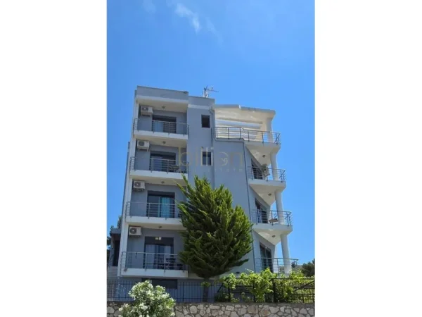 Sarande, shitet Hotel , 720 m²