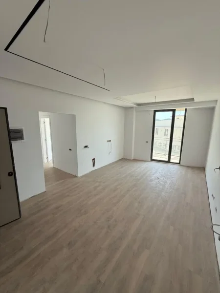 Tirane, shitet apartament 3+1+Ballkon Kati 8, 140 m² 320.000 € (Mine Peza)