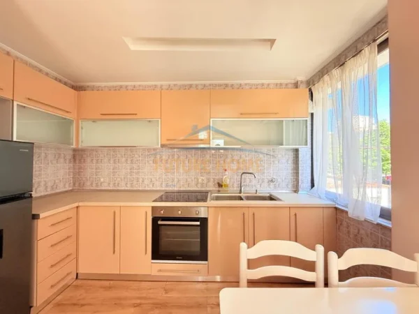 Tirane, shitet apartament 2+1+Ballkon Kati 2, 76 m² 140.000 € (Brryli)