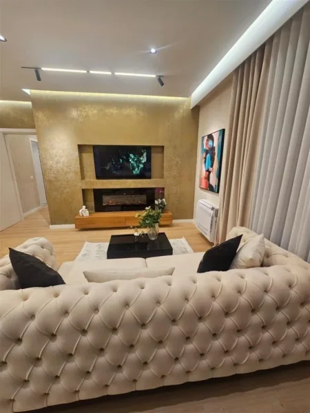 Tirane, shitet apartament 2+1 Kati 3, 107 m² 265.000 € (Prane Xhangollit)