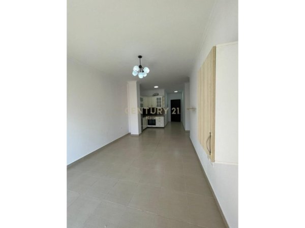 Tirane, shitet apartament 1+1 Kati 3, 71 m² 95.000 € 