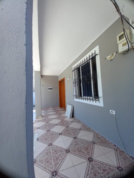 Jepet me qera shtepi 1 Katshe Kati 1, 71 m² 250 €, Kombinat (pas njësisë bashkiake nr 6)