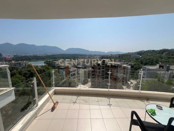 Tirane, jepet me qera apartament 2+1 Kati 4, 100 m² 800 € 