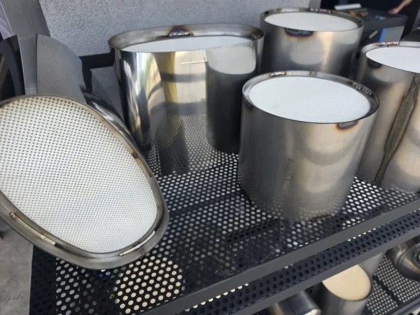 Tirane, servis kATALITA DHE PARTIKULAR TE RI , 50 €