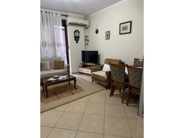 Tirane, jepet me qera 2+1 Kati 4, 87 m² 650 € (Jordan Misja)