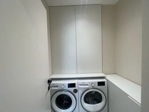 Tirane, shes apartament 2+1+Aneks+Ballkon Kati 8, 130 m² 460.000 € (Lakw View 5 Kullat)