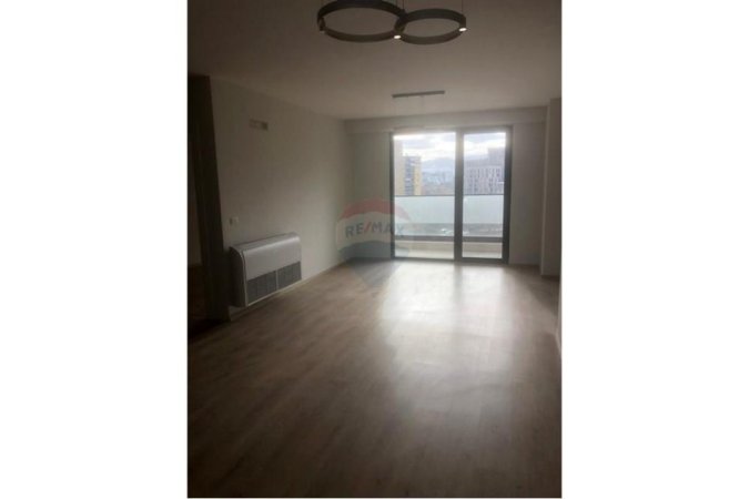 jepet me qera 3+1+Aneks+Ballkon , 1 m² 1.000 €