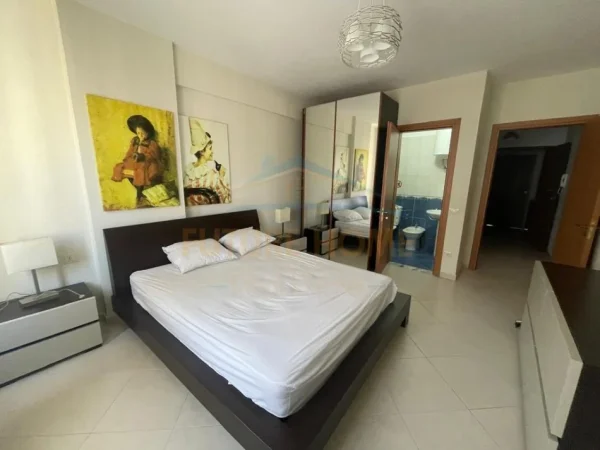 Currila, shitet apartament 2+1+Ballkon Kati 12, 109 m² (Durres)