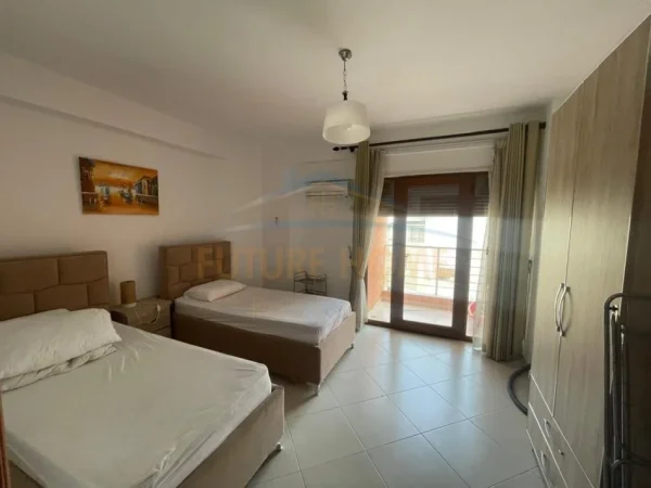 Currila, shitet apartament 2+1+Ballkon Kati 12, 109 m² (Durres)