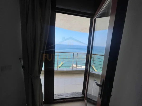 Currila, shitet apartament 2+1+Ballkon Kati 12, 109 m² (Durres)