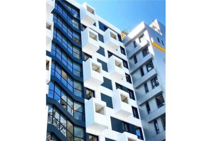 Tirane, shitet apartament 2+1+Ballkon Kati 5, 102 m² 265.500 € (Kompleksi Square 21)