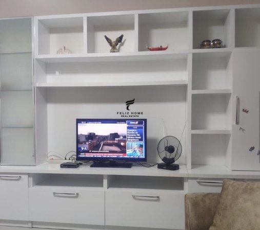 Tirane, jepet me qera apartament 2+1 Kati 3, 75 m² 490 € (ALI DEMI)