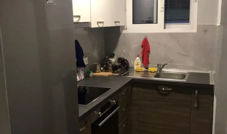Tirane, jepet me qera apartament 2+1 Kati 4, 90 m² 550 € JO AGJENSI