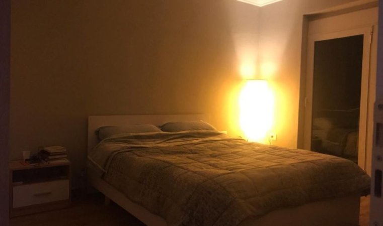 Tirane, jepet me qera apartament 2+1 Kati 4, 90 m² 550 € JO AGJENSI