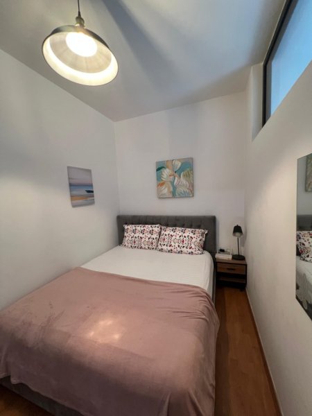 Tirane, jepet me qera apartament 2+1 Kati 8, 80 m² 600 € (Bulevardi Gjergj Fishta)