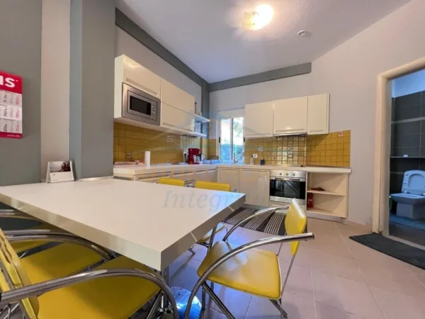 Kompleksi Lura 1, shitet Vilete 2-kateshe, 226 m² 285.000 € Gjiri i Lalezit