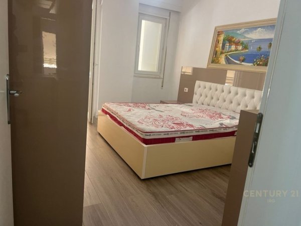Tirane, jepet me qera apartament 1+1 Kati 2, 57 m² 550 € (Rr.Don Bosko)