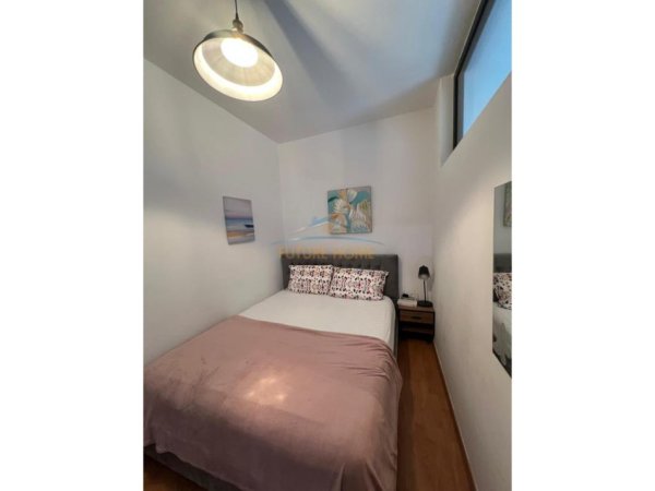 Tirane, jepet me qera apartament 1+1 Kati 8, 77 m² 600 € (Bulevardi Gjergj Fishta)