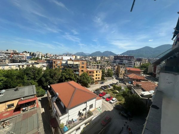 Tirane, shitet apartament 1+1 Kati 6, 85 m² 165.000 € (tregu elektrik)