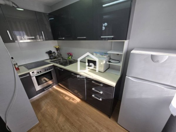 SHITET: APARTAMENT 1+1_,Zona ISH EKSPOZITA/ GREPI I ARTE