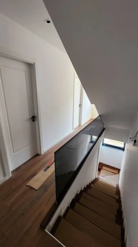 Tirane, shitet Vile 3+1 Kati 3, 165 m² 270.000 € (Kombinat, prane "Poliklinika Nr. 6")