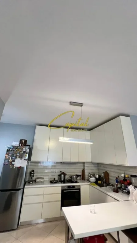 Tirane, shitet apartament 1+1 Kati 1, 82 m² 102.000 € (RRUGA MUHAMED DELIU)