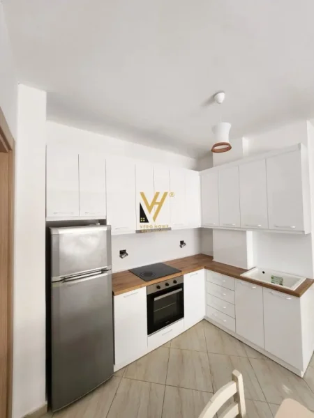 Tirane, jepet me qera apartament 2+1 Kati 2, 85 m² 600 € (LIQENI I THATE)