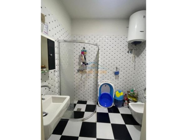 Shitet, Apartament 1+1, Kompleksi Vind, Ali Dem, Tirane.
