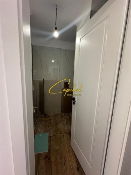 Tirane, jepet me qera apartament 1+1 Kati 4, 45 m² 450 € (RRUGA HAXHI HYSEN DALLIU)