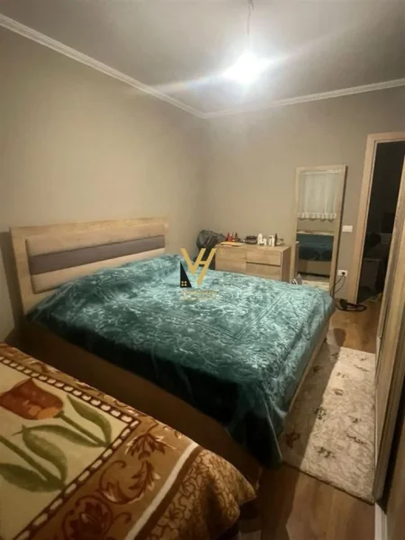 Tirane, jepet me qera apartament 2+1+Ballkon Kati 8, 105 m² 750 € (DON BOSKO)