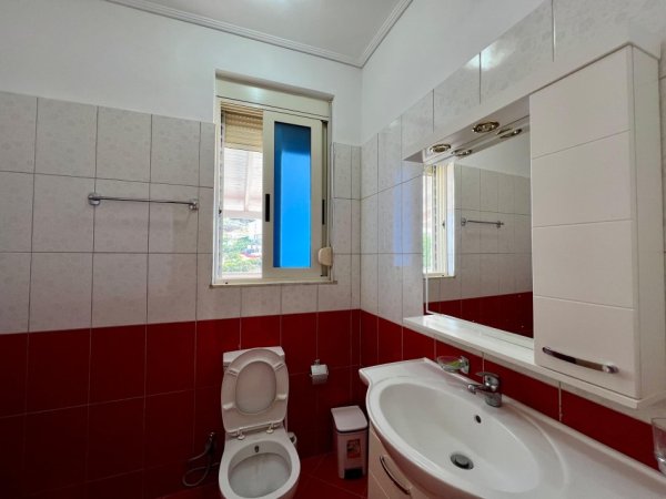 Sarande, shitet apartament 2+1+Ballkon Kati 6, 150 m² 200.000 € (Rruga Naim Frashëri)