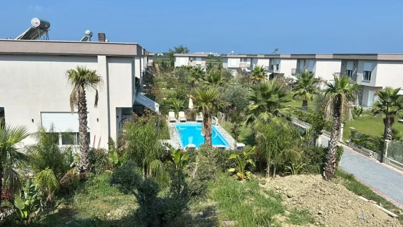 Durres, shitet Vile 2 Katshe Kati 0, 420 m² 450.000 € (Gjiri i Lalezit)