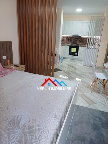 Durres, SHES Garsoniere ne plazh, Kati 9, 48 m² per 60.000 € (SHKEMBI I KAVAJES)