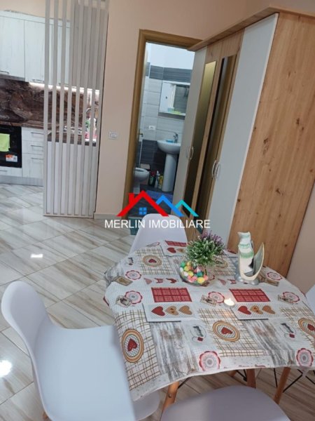 Durres, SHES Garsoniere ne plazh, Kati 9, 48 m² per 60.000 € (SHKEMBI I KAVAJES)