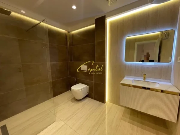 Tirane, shitet apartament 2+1 Kati 10, 101 m² 212.000 € (RRUGA E KAVAJES)