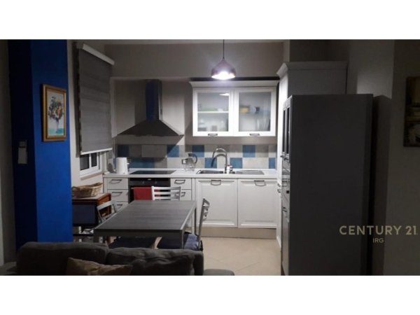 Tirane, shitet apartament 1+1+Ballkon Kati 3, 63 m² 140.000 € (brryli)