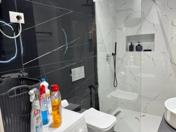 jap me qera 1+1+Ballkon Kati 6, 42 m² 500 €