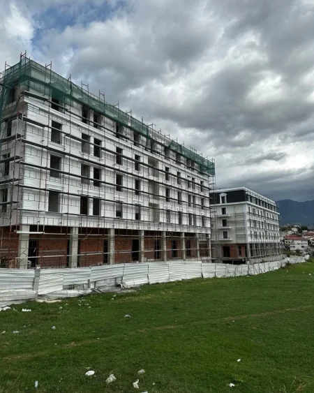 Tirane, shitet apartament 2+1 , 103 m² 159.000 € (SAUK)