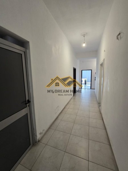 Durres, shitet ambjent biznesi Kati 3, 73 m² 95.000 € (GJYKATA)