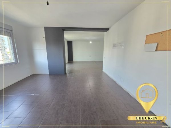 Tirane, jepet me qera zyre Kati 6, 116 m² 600 € (Zogu i Zi)