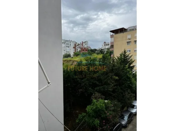 Tirane, shitet apartament 2+1+Aneks+Ballkon Kati 3, 103 m² 165.000 € (KODRA E DIELLIT)