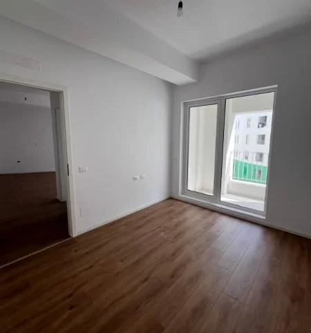 Tirane, shitet apartament 1+1 Kati 5, 60 m² 98.000 € (Rezidenca Kaimi)