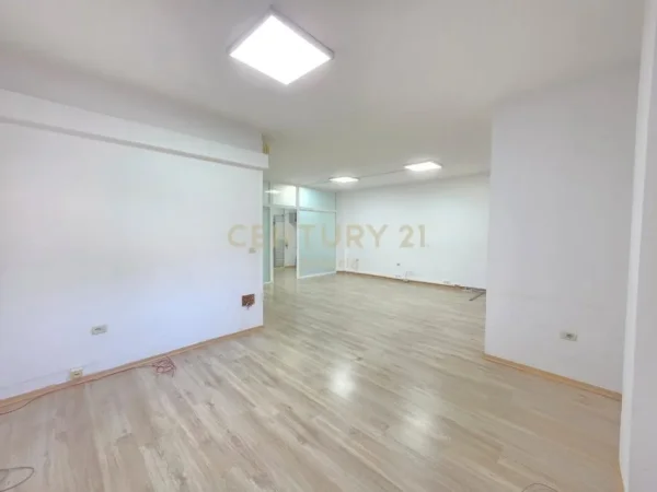 ‼️  𝐙𝐲𝐫ë 𝐩𝐫𝐞𝐦𝐢𝐮𝐦 𝐦𝐞 𝐪𝐢𝐫𝐚 𝐧ë 𝐳𝐞𝐦ë𝐫 𝐭ë 𝐁𝐥𝐥𝐨𝐤𝐮𝐭  ‼️