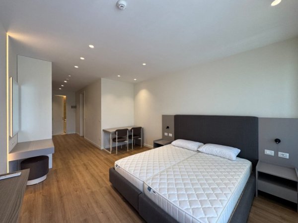 Tirane, jepet me qera garsonier 1+1 Kati 3, 530 € 