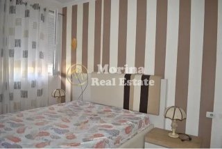 Tirane, jepet me qera apartament 2+1 Kati 2, 85 m² 600 € (Komuna e Parisit)