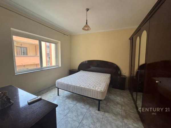 Tirane, shitet apartament 3+1 Kati 3, 95 m² 210.000 € (Islam Alla)