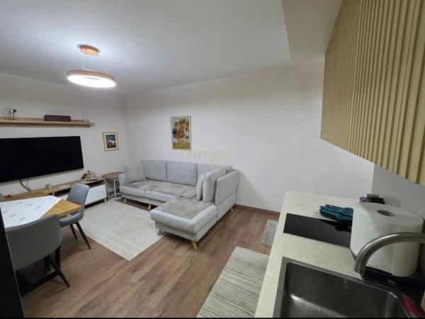 Tirane, shitet apartament 1+1 Kati 2, 61 m² 159.000 € (Qender)
